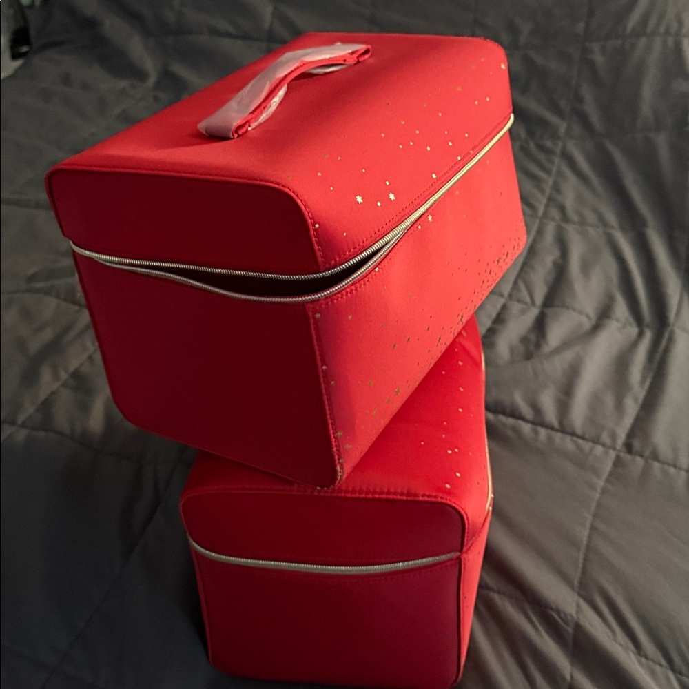Estee Lauder 2024 Blockbuster Red and Gold Cosmetic Travel Case